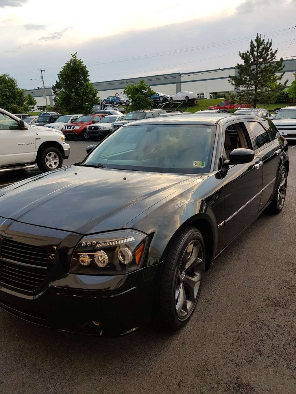 Nine Stars Auto Group | 25387 Pleasant Valley Rd suit 125, Chantilly, VA 20152, USA | Phone: (571) 367-2699