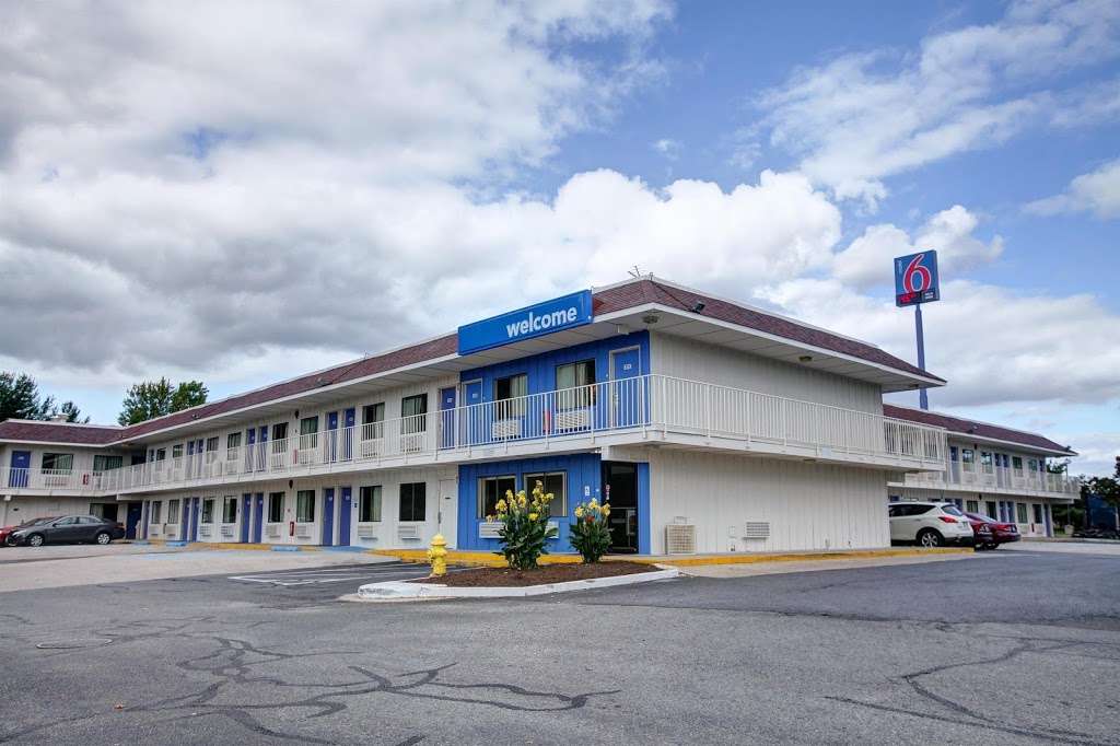 Motel 6 Elkton MD | 223 Belle Hill Rd, Elkton, MD 21921, USA | Phone: (410) 392-5020