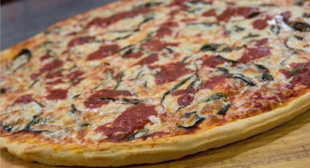 County Inn Pizza | Roosevelt Rd, Elmhurst, IL 60126, USA | Phone: (630) 832-9382