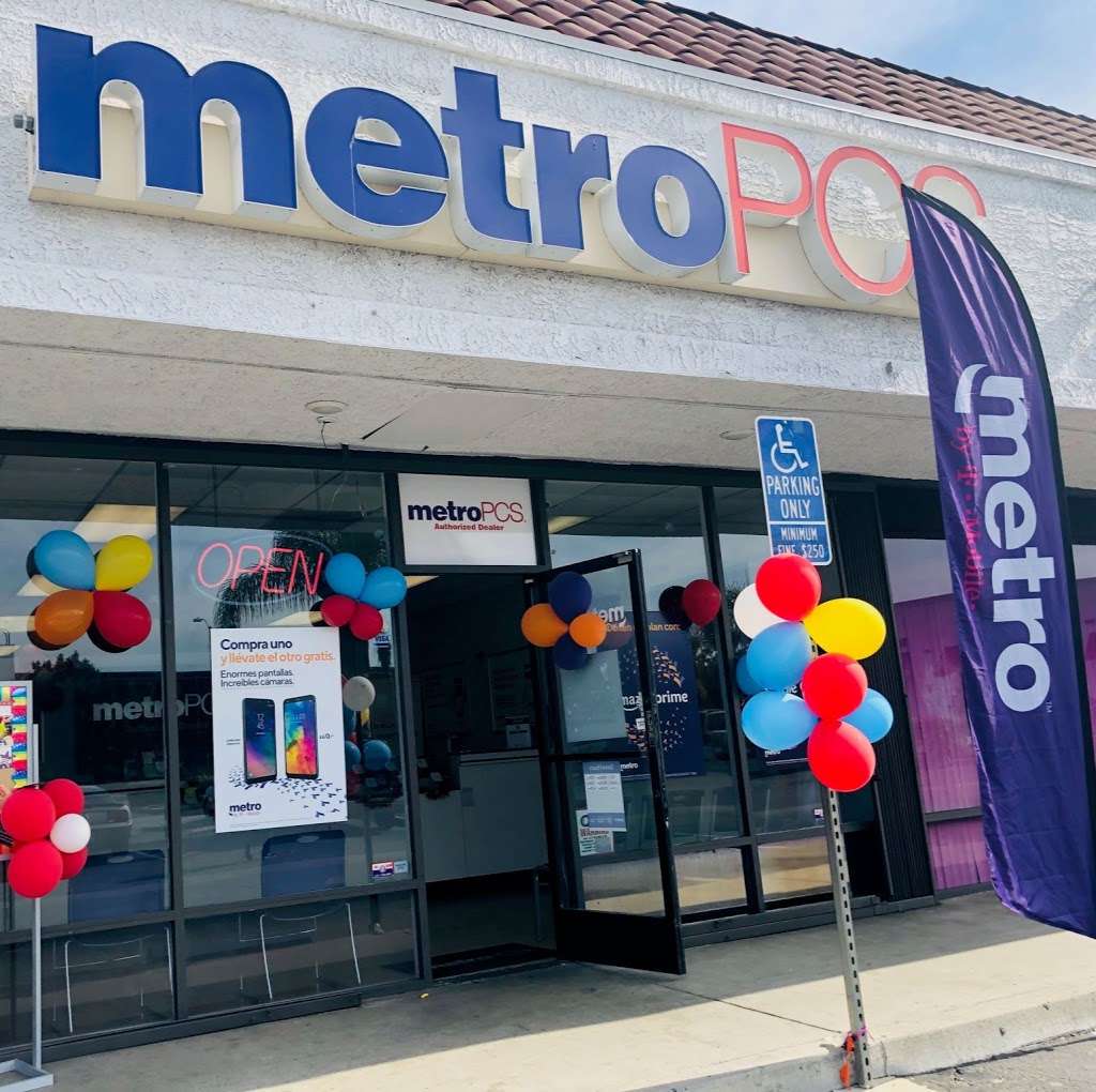 Metro By-Tmobile | 5150 E Florence Ave Suite E, Bell, CA 90201 | Phone: (323) 537-4395