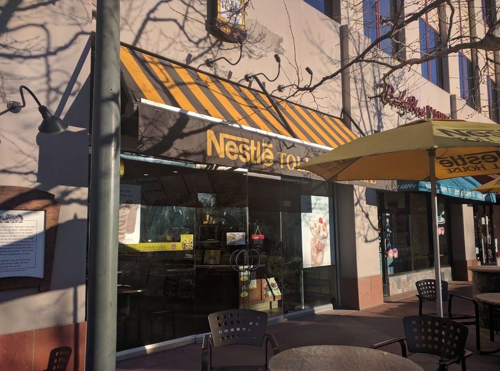 Nestle Toll House Cafe | 24305 Town Center Dr #100, Valencia, CA 91355, USA | Phone: (661) 253-9613