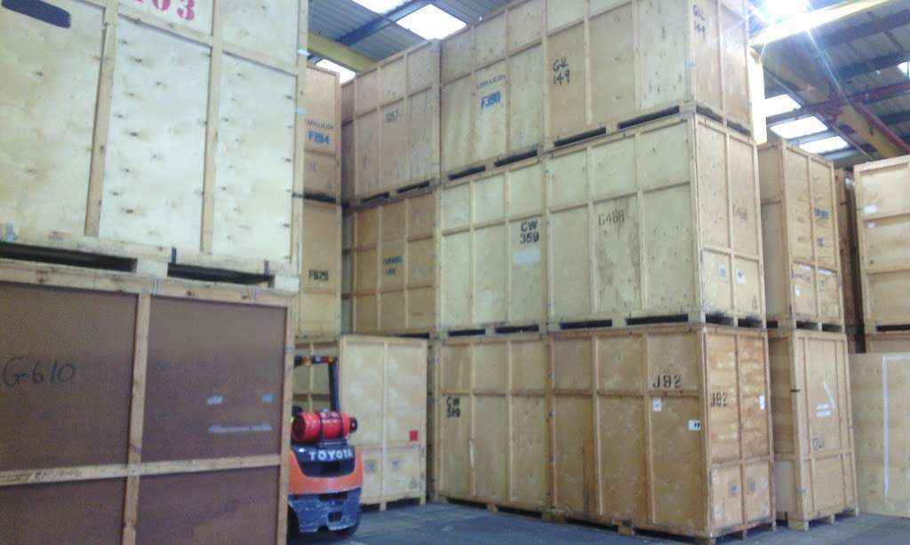 Clockwork Removals North London | 1, 106 Brent Terrace, London NW2 1BZ, UK | Phone: 020 3124 1665