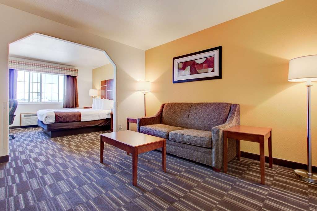 Best Western Firestone Inn & Suites | 11228 Business Park Cir, Firestone, CO 80504, USA | Phone: (720) 494-1925