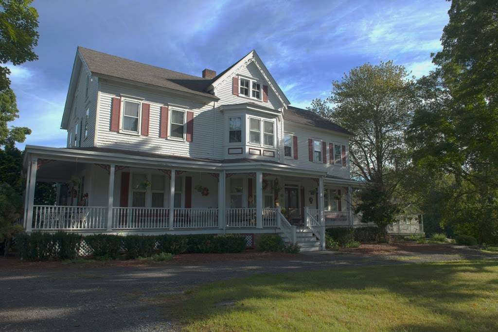 Dominion House Bed and Breakfast | 50 Old Dominion Rd, Blooming Grove, NY 10914 | Phone: (845) 496-1826