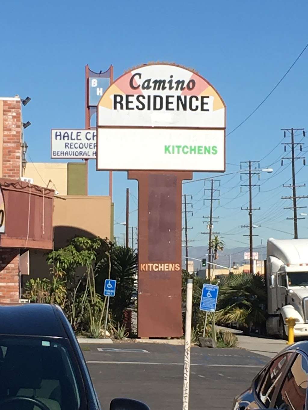 Camino Palms Motel Apartments | 15601 Crenshaw Blvd, Gardena, CA 90249 | Phone: (310) 675-5444