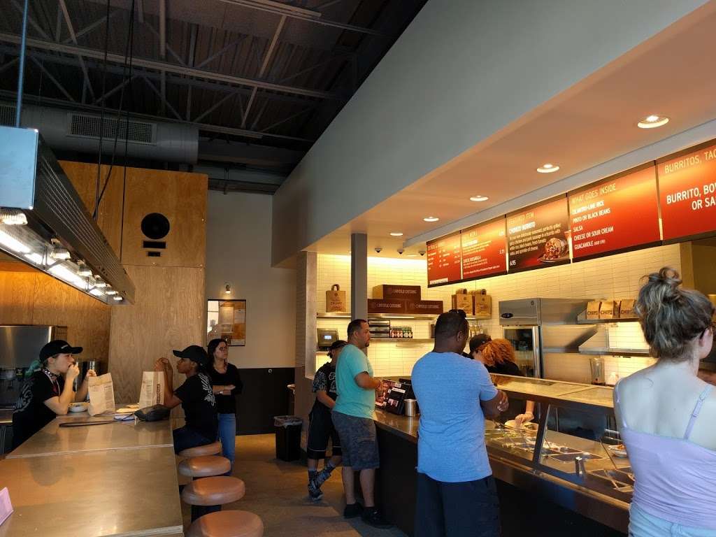 Chipotle Mexican Grill | 12278 Narcoossee Rd, Orlando, FL 32832 | Phone: (407) 313-2375