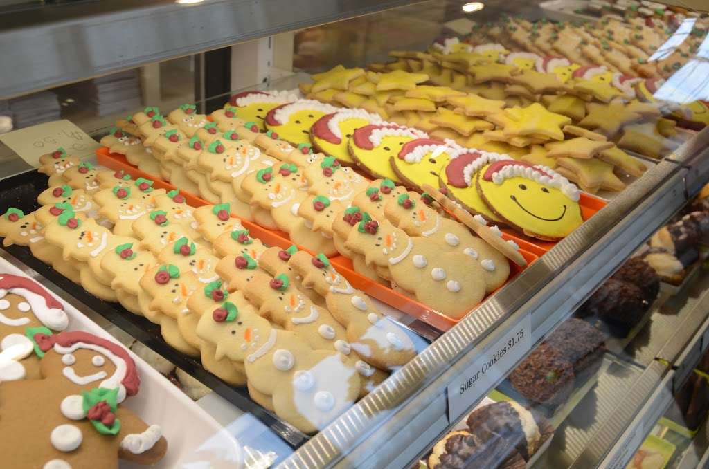 Gerardos European Bakery | 232 Turnpike Rd, Westborough, MA 01581 | Phone: (508) 366-1845