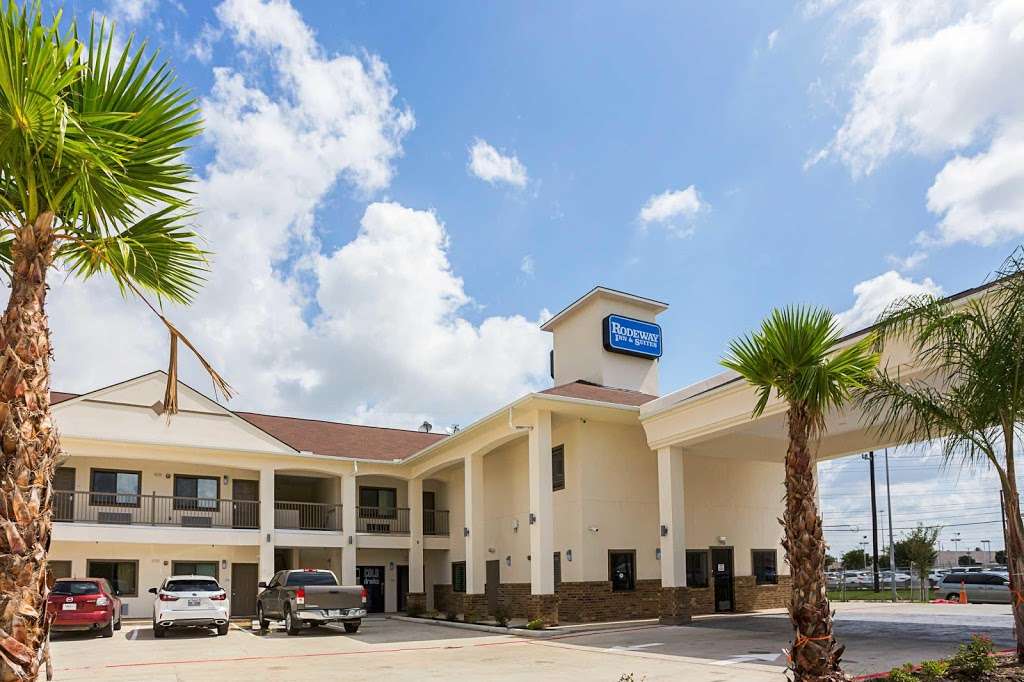 Rodeway Inn & Suites Houston - I-45 North near Spring | 17715 Westfield Pl Dr, Houston, TX 77090, USA | Phone: (832) 446-6316