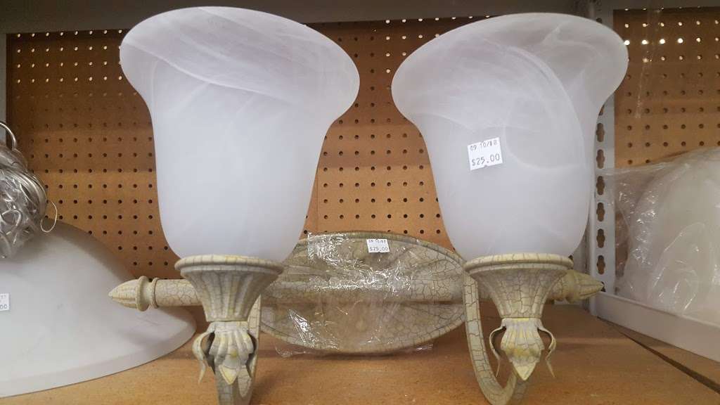 Habitat for Humanity ReStore - Phoenix | 115 E Watkins St, Phoenix, AZ 85004, USA | Phone: (623) 551-6000