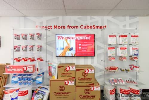 CubeSmart Self Storage | 830 Wheeler Way, Langhorne, PA 19047, USA | Phone: (215) 752-4882