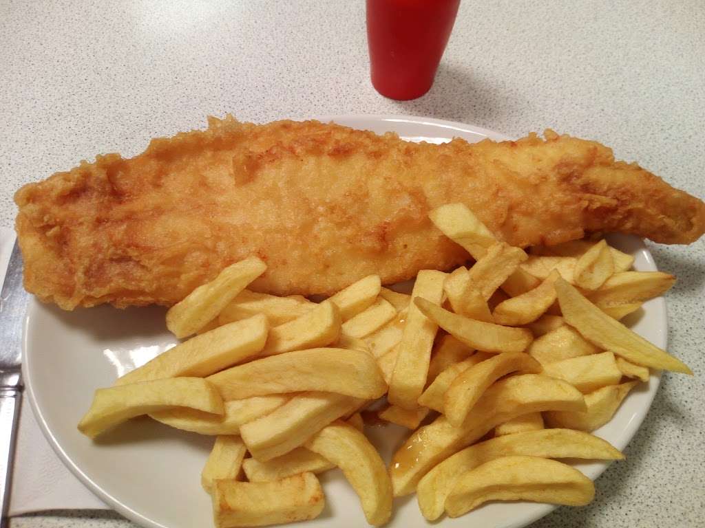 Danson Fish And Chips | 40 Park View Rd, Welling DA16 1RT, UK | Phone: 020 3441 5547