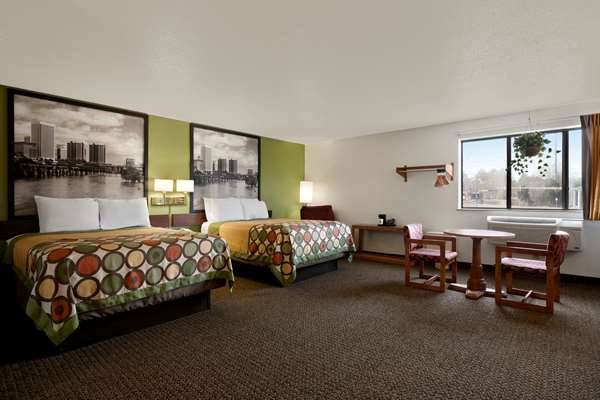 Super 8 by Wyndham Richmond/Chamberlayne Rd | 5615 Chamberlayne Rd, Richmond, VA 23227, USA | Phone: (804) 212-1875