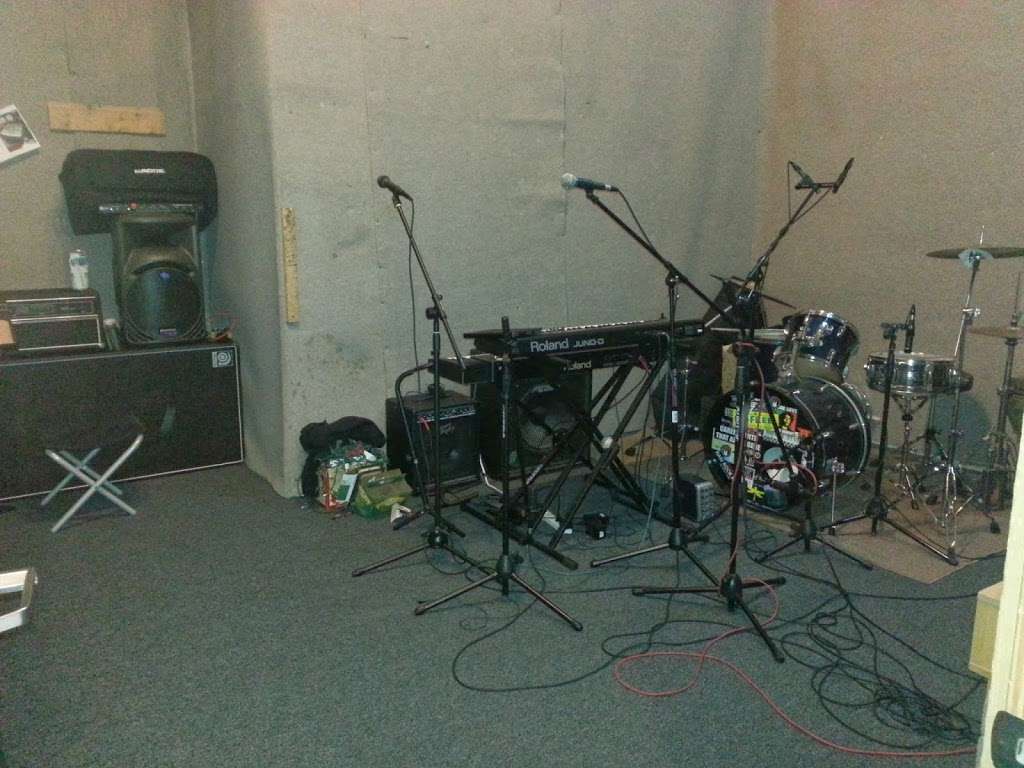 Petaluma Rehearsal Studios | 3920 Cypress Dr, Petaluma, CA 94954 | Phone: (707) 762-2984