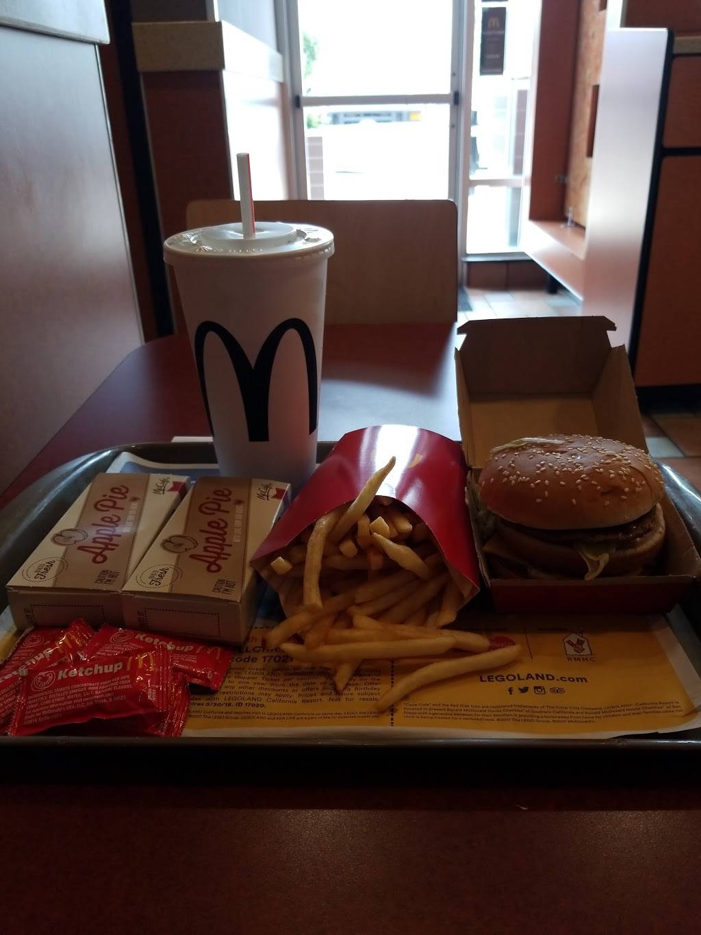 McDonalds | 9871 Aero Dr, San Diego, CA 92123, USA | Phone: (858) 278-5506