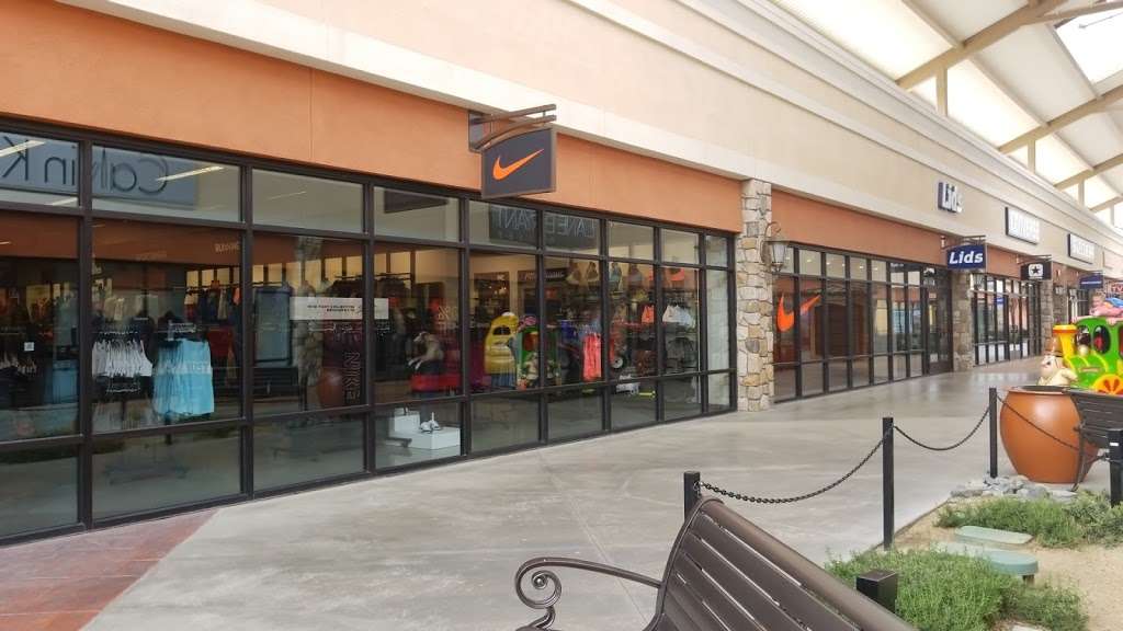 nike store at tejon pass outlet stores