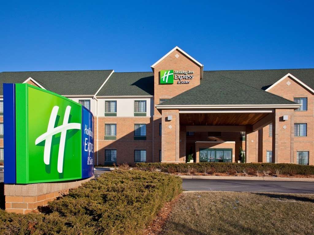 Holiday Inn Express & Suites Pleasant Prairie / Kenosha | 7887 94th Ave, Pleasant Prairie, WI 53158, USA | Phone: (262) 942-6000