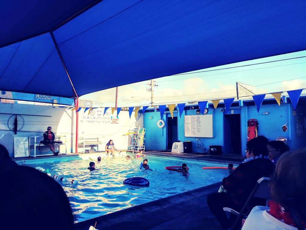 Lucky Duck Swim School | 2421 Marine Ave, Gardena, CA 90249 | Phone: (310) 323-3383