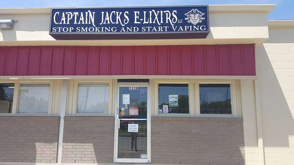 Captain Jacks E-lixirs | 322 E Texas Ave, Baytown, TX 77520, USA | Phone: (281) 837-3543