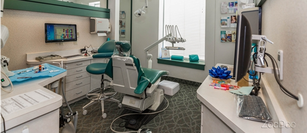 Dentistry For The Entire Family | 1099 E Moore Lake Dr, Fridley, MN 55432, USA | Phone: (763) 586-9988