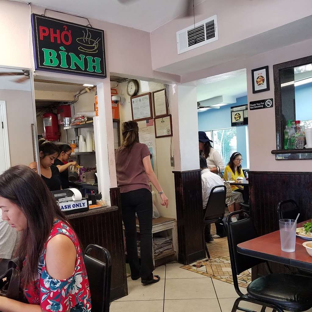 Pho Binh Trailer | 10928 Beamer Rd, Houston, TX 77089, USA | Phone: (281) 484-3963