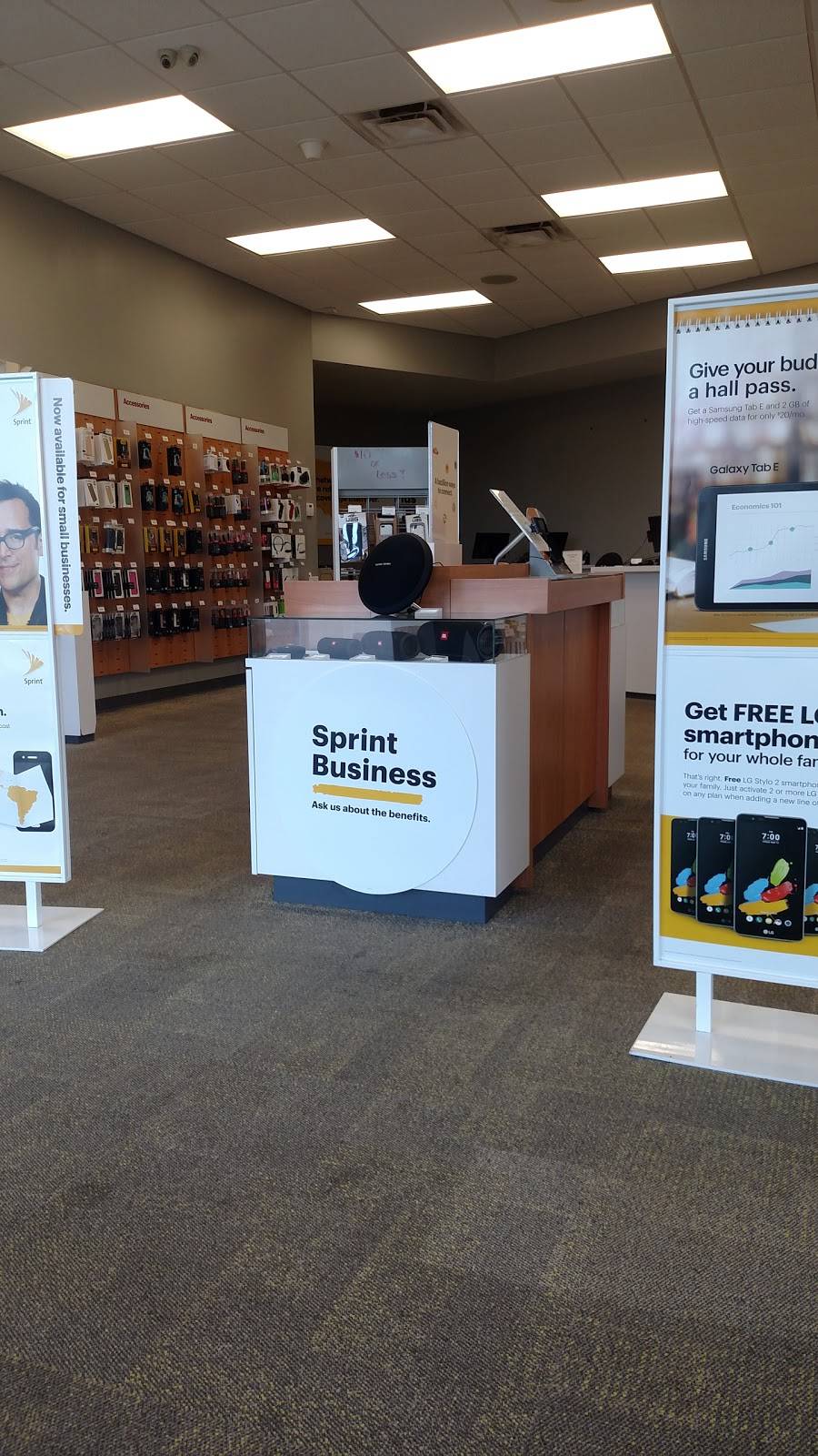 T-Mobile | 6769 US Hwy 19 N, Pinellas Park, FL 33781, USA | Phone: (727) 522-4027 T-Mobile | 6769 US Hwy 19 N, Pinellas Park, FL 33781, USA | Phone: (727) 522-4027