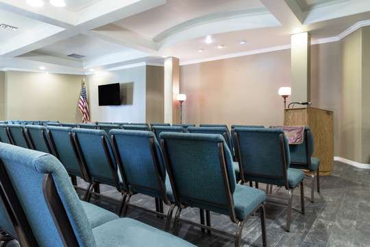 Green Acres Memorial Park & Mortuary | 11715 Cedar Ave, Bloomington, CA 92316, USA | Phone: (909) 877-2311