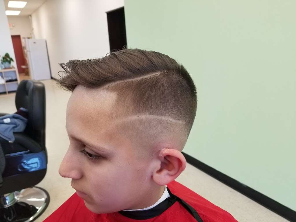 Courthouse barber | 10705 Courthouse Rd ste 114, Fredericksburg, VA 22407, USA | Phone: (540) 693-4543