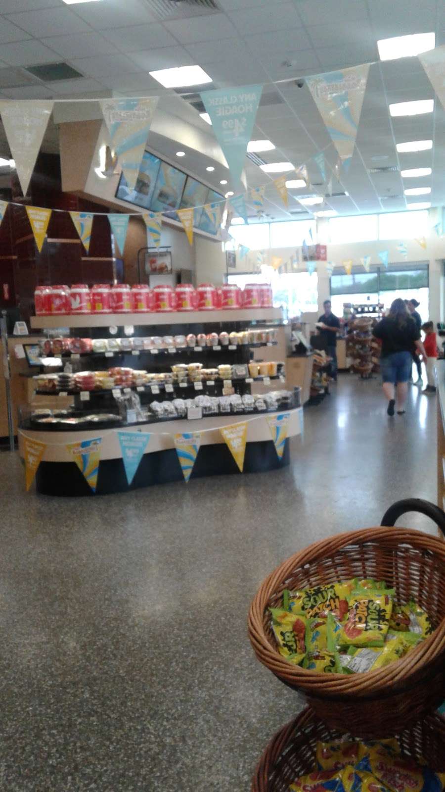 Wawa | 3105 Bartow Rd 98 South, Lakeland, FL 33803, USA | Phone: (863) 240-0866