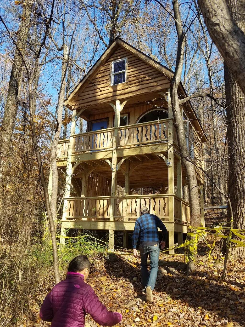 Treehouse Camp At Maple Tree | 20716 Townsend Rd, Rohrersville, MD 21779, USA | Phone: (301) 432-5585