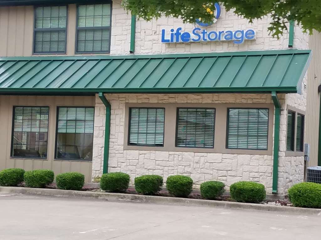 Life Storage | 585 S MacArthur Blvd, Coppell, TX 75019, USA | Phone: (972) 393-0533