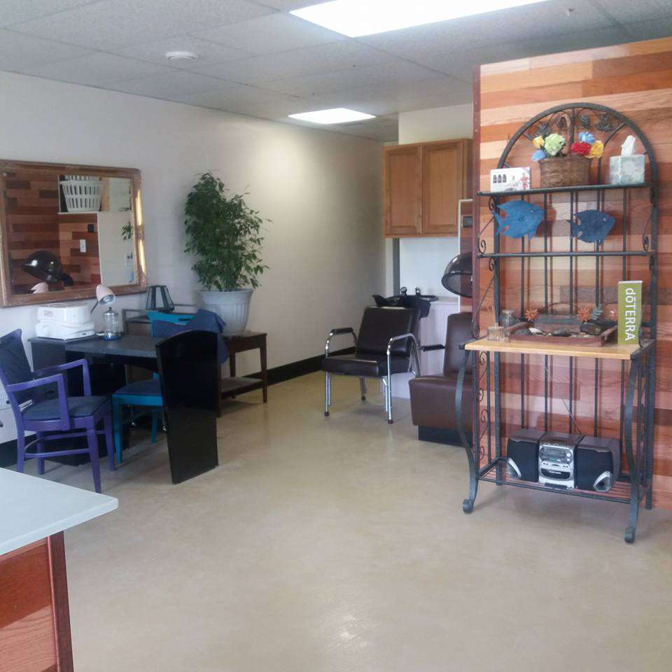 Hairendipity Hair Salon | 19776 Longmeadow Rd, Hagerstown, MD 21742, USA | Phone: (717) 331-1505