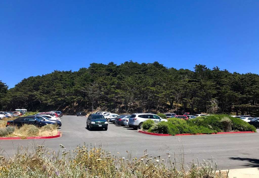 USS San Francisco Memorial Parking Lot | 2300-2404 El Camino Del Mar, San Francisco, CA 94121, USA