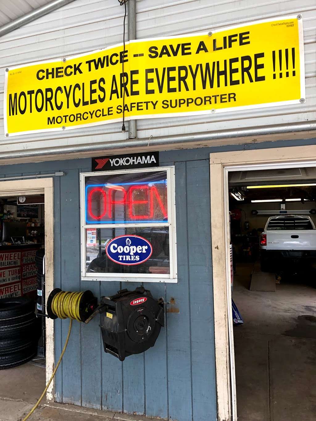 Tremont Tires | 286 Tremont St, Carver, MA 02330, USA | Phone: (508) 866-5326