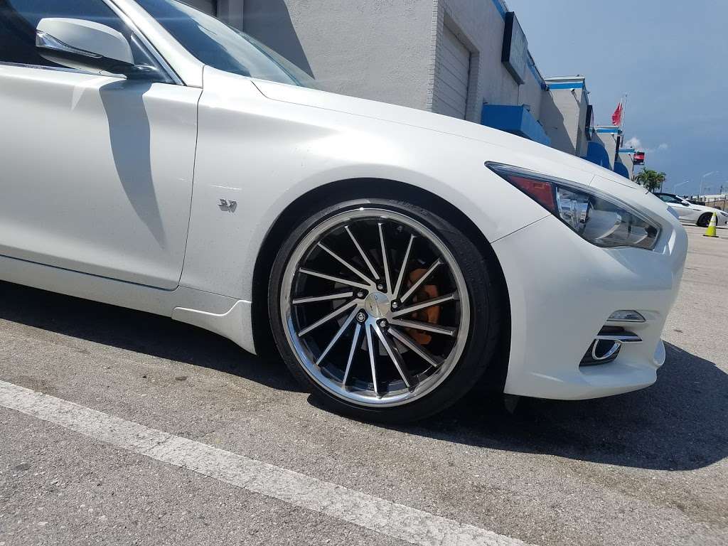 DUBSandTIRES.com | 2952 SW 30th Ave, Hallandale Beach, FL 33009 | Phone: (877) 544-8473