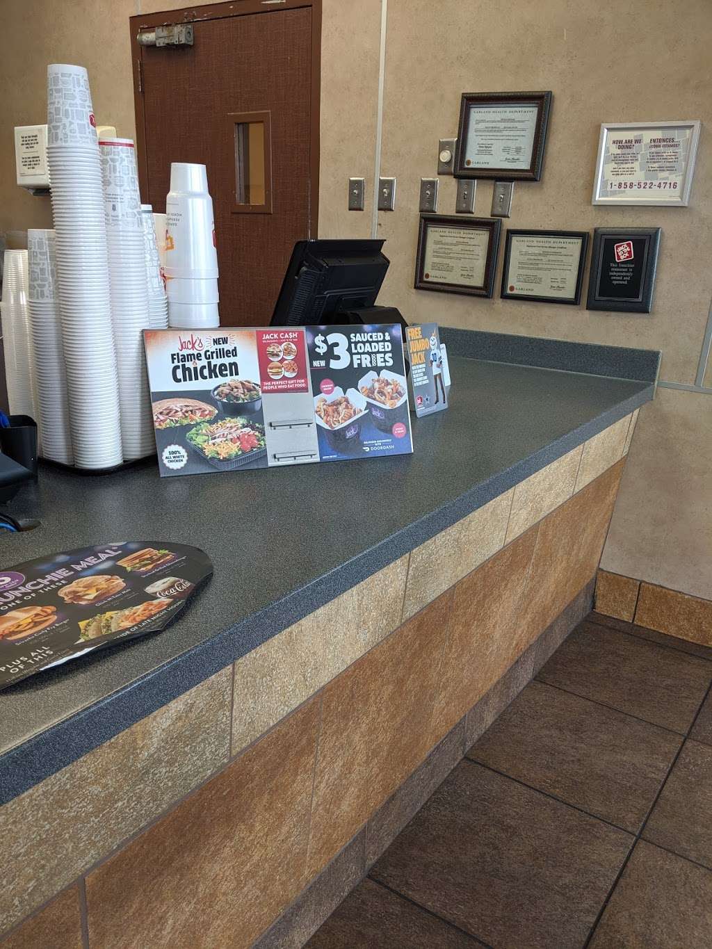 Jack in the Box | 335 S Garland Ave, Garland, TX 75040, USA | Phone: (972) 276-7643
