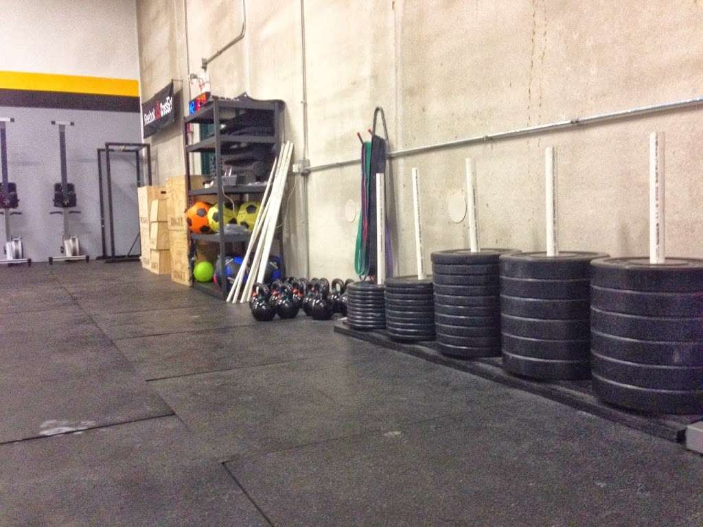 CrossFit 630 | 670 W 5th Ave #108, Naperville, IL 60563 | Phone: (630) 791-0498