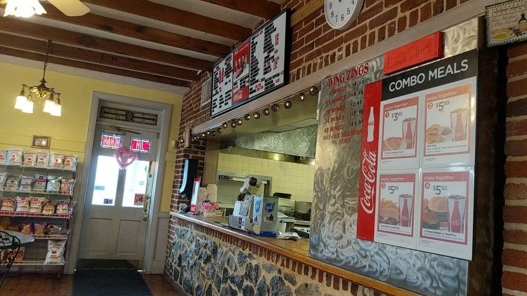 Jim & Nenas Pizzeria | 3 S Main St, York New Salem, PA 17371 | Phone: (717) 792-3078