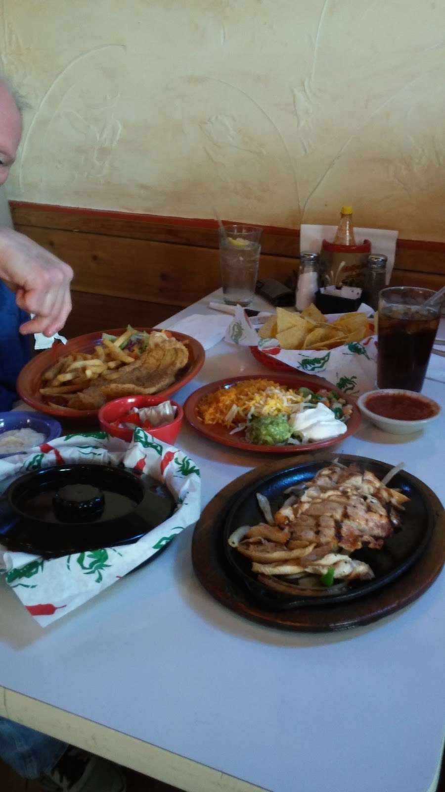 Chili Gordos Mexican Cafe | 1151 N Jupiter Rd, Richardson, TX 75081, USA | Phone: (972) 234-2505