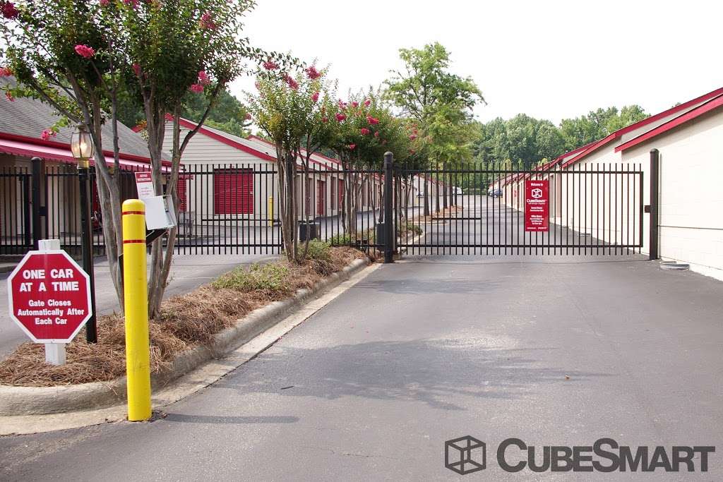 CubeSmart Self Storage | 5921 Wilkinson Blvd, Belmont, NC 28012 | Phone: (704) 825-3600