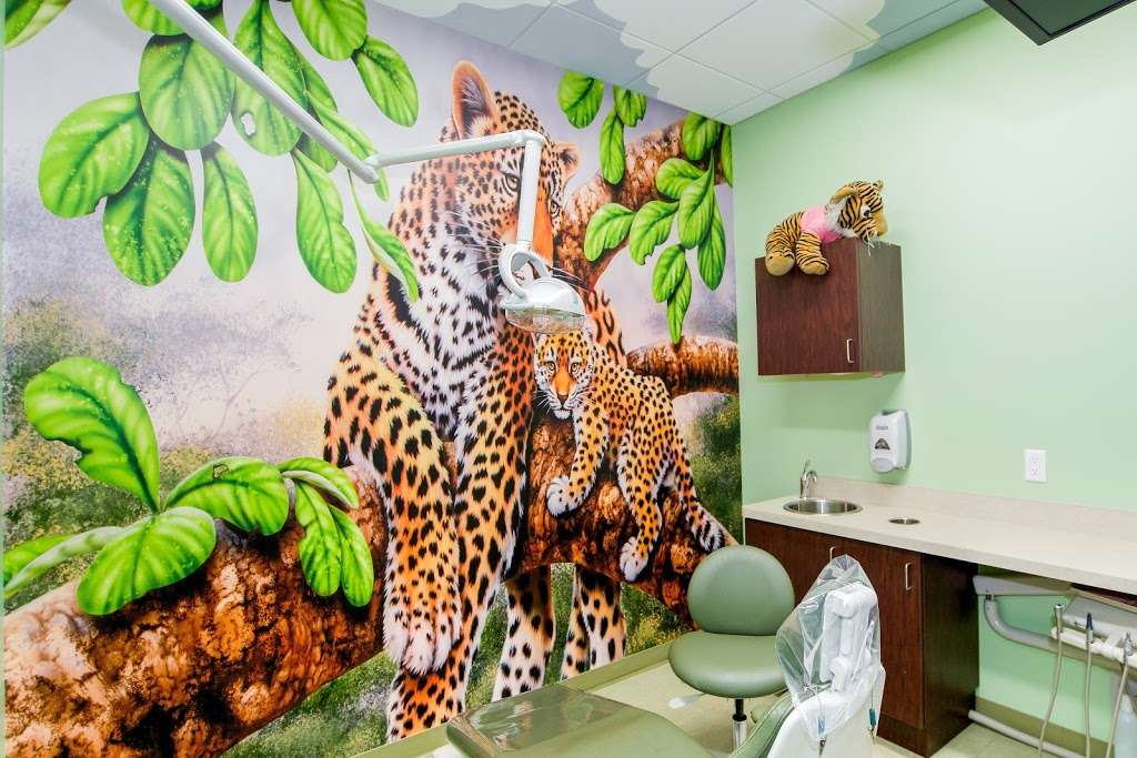 Adventure Dental | 19255 Golden Valley Rd, Santa Clarita, CA 91387, USA | Phone: (661) 251-0200