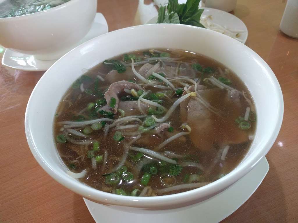 Pho Cali | 6041 E Black Horse Pike, Egg Harbor Township, NJ 08234, USA | Phone: (609) 407-2781