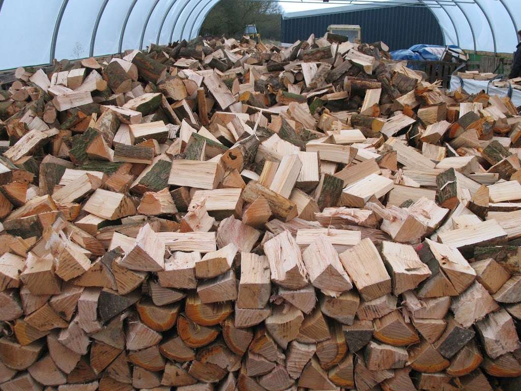 Firewood-shop.com t/a KNT ( Kindling n Things ) LTD | 2, Flightpath farm, Broadbridge Ln, Smallfield, Horley RH6 9RE, UK | Phone: 01342 716161