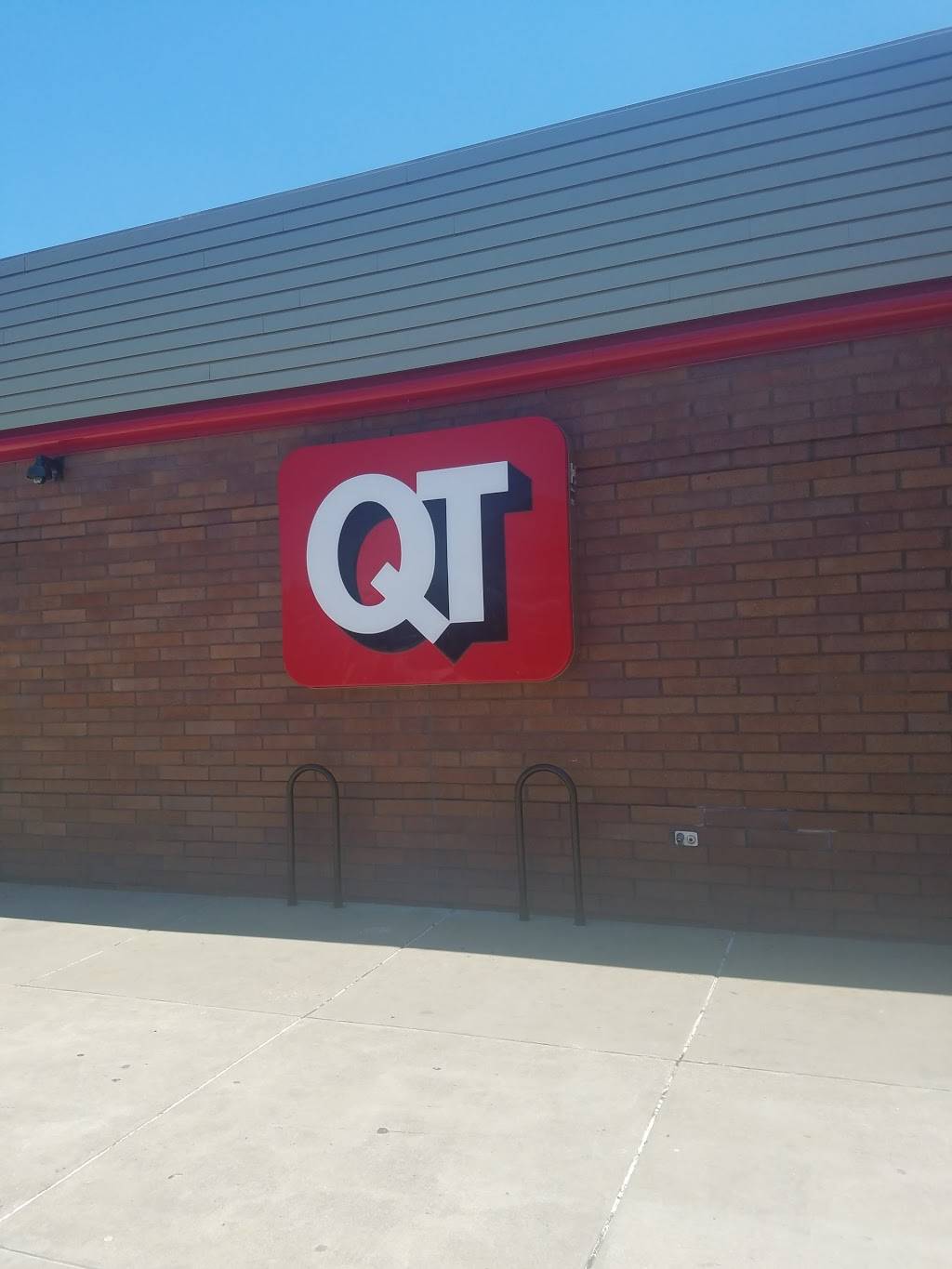 QuikTrip | 4545 N Lewis Ave, Tulsa, OK 74110, USA | Phone: (918) 425-1896