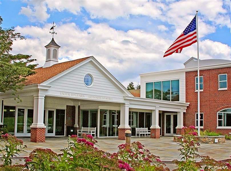 St. Lukes School | 377 N Wilton Rd, New Canaan, CT 06840, USA | Phone: (203) 966-5612