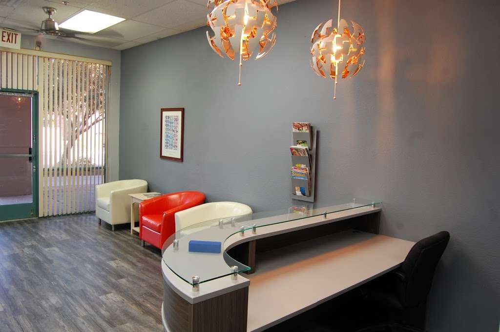 Arrowhead Lakes Chiropractic | 6770 W Deer Valley Rd #B102, Glendale, AZ 85310, USA | Phone: (623) 566-8975