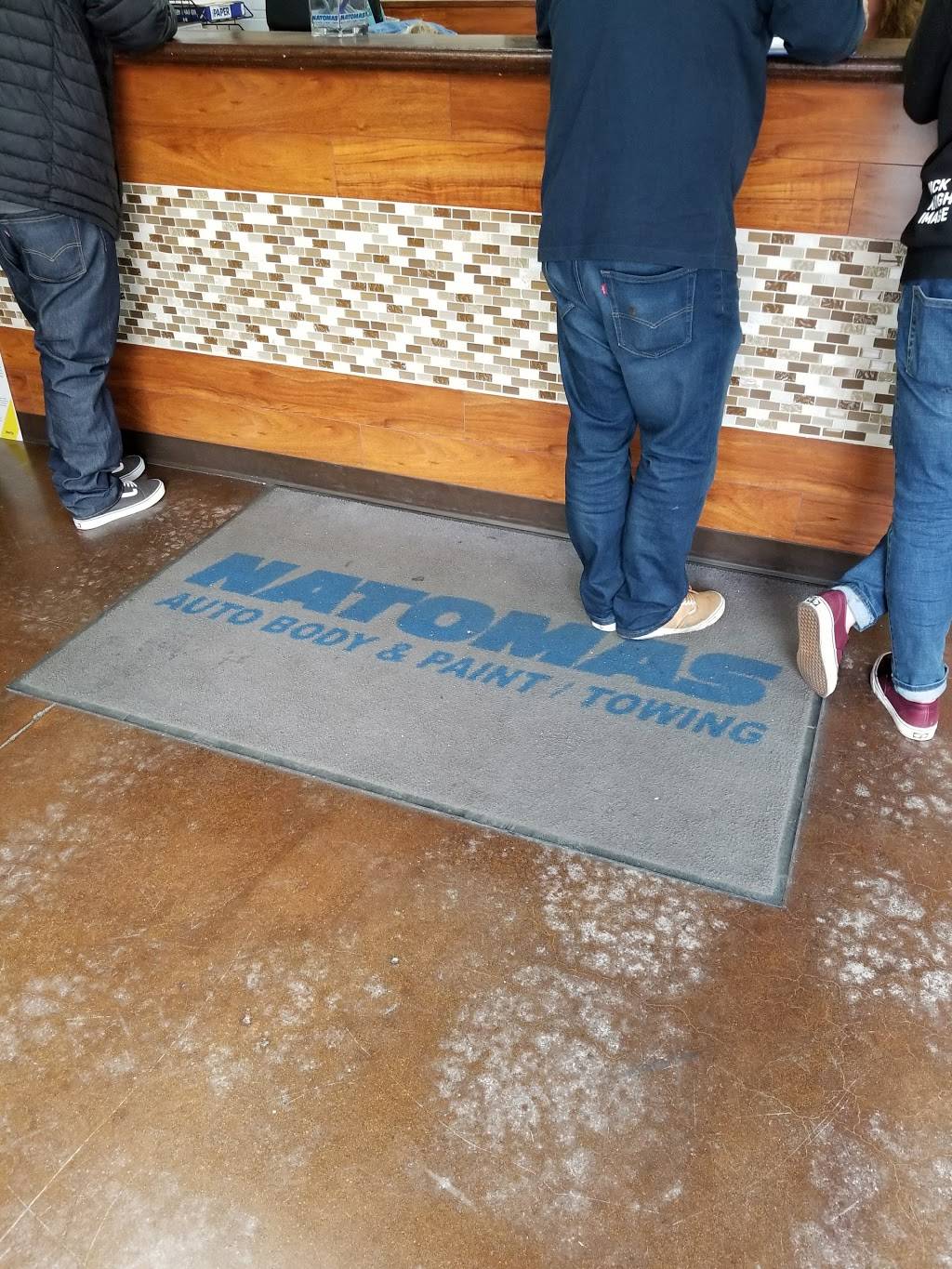 Natomas Auto Body & Paint in 829 Del Paso Rd, Sacramento, CA 95834, USA