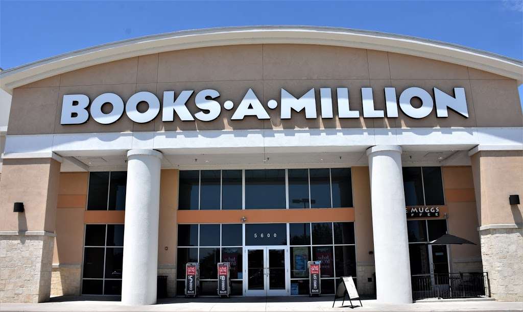 Books-A-Million | 5600 Grandview Pkwy, Davenport, FL 33837, USA | Phone: (863) 420-0700