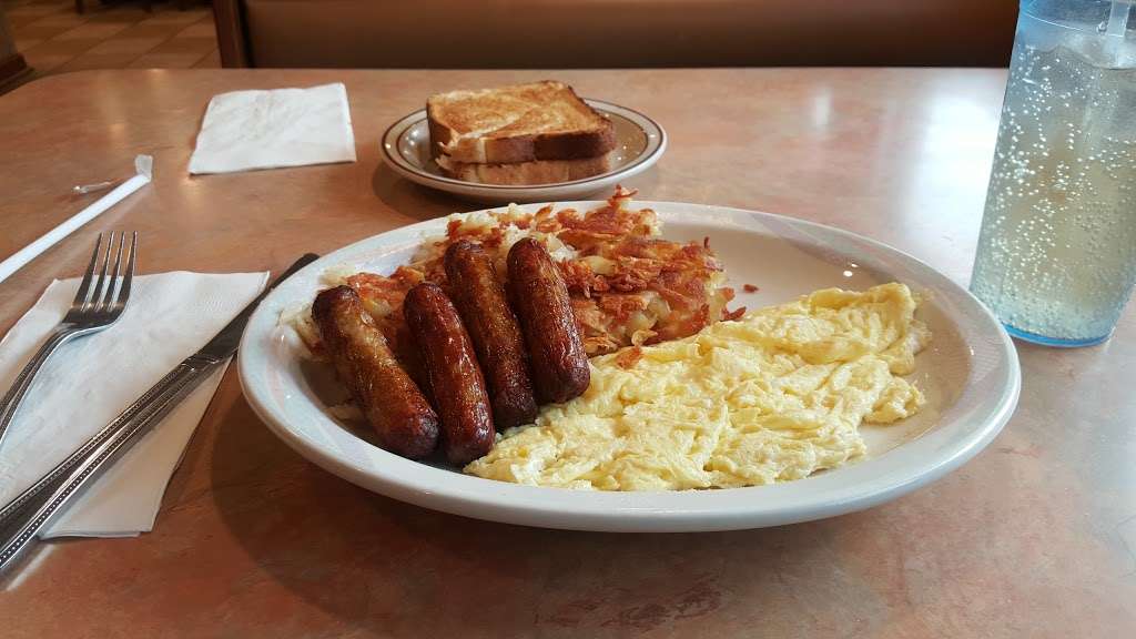 Sungate Diner | 1000 Green St, Marcus Hook, PA 19061 | Phone: (610) 494-8084