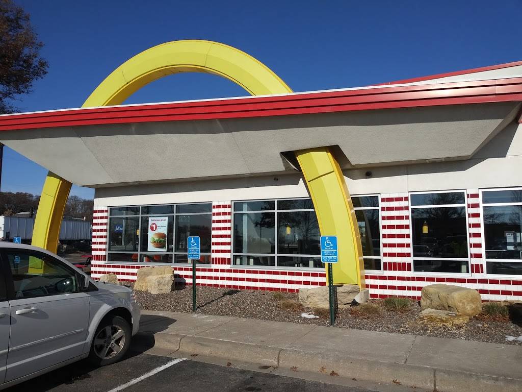 McDonalds | 610 Apollo Dr, Lino Lakes, MN 55014, USA | Phone: (763) 398-0323