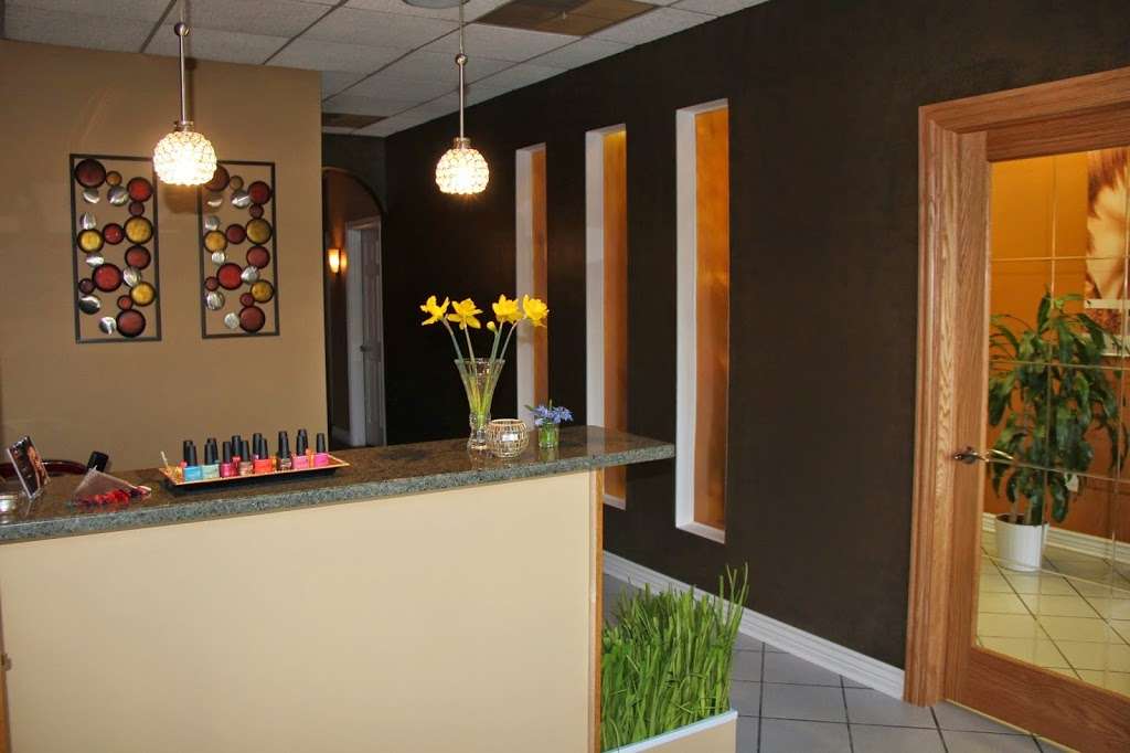 RZ Salon Spa | 8142 W 111th St, Palos Hills, IL 60465, USA | Phone: (708) 974-0797